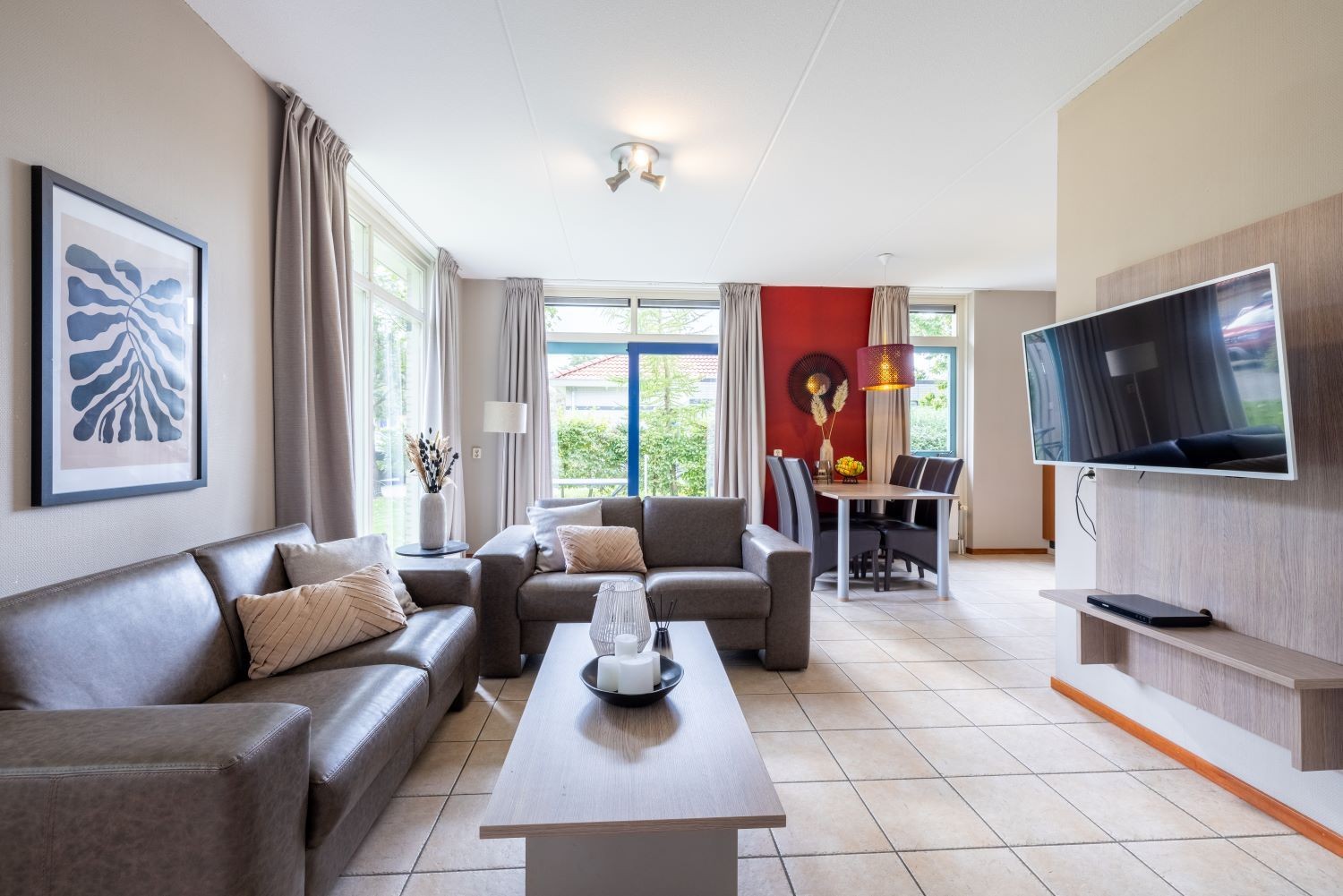 Hoorn 6 woonkamer eetkamer
