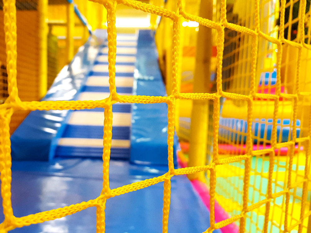 Aire de jeux couverte FunFestijn